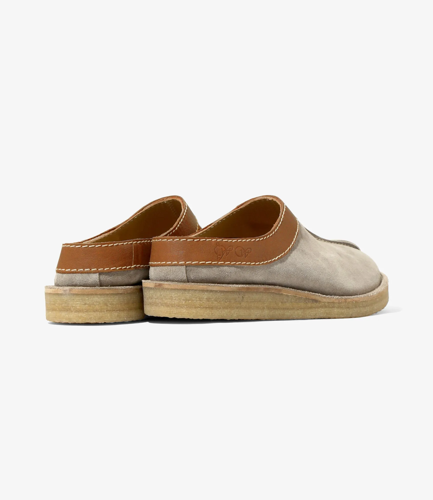 QR Centre Seam Slip-In Moccasin – Sand Suede
